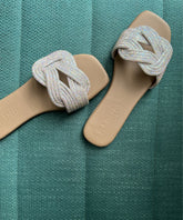 SELENA SLIDES - Zarin by Zarsah